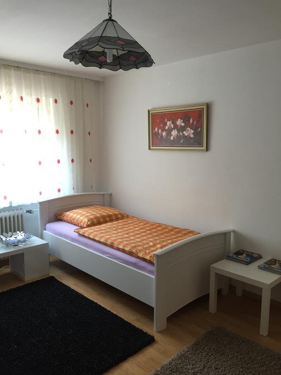 Apartment Nuernberg City-Center Стая снимка